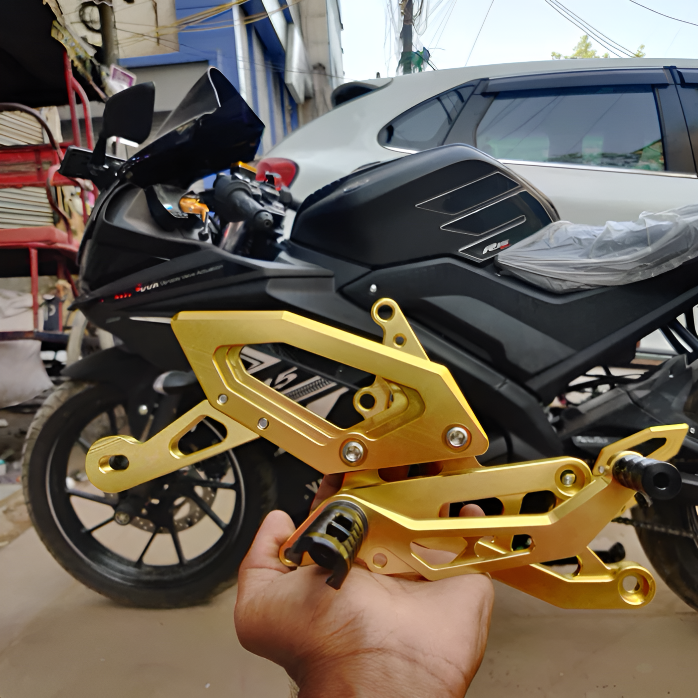 Moto Shopy CNC Aluminum Adjustable Rear Sets Foot Rests Pegs For Yamaha YZF R15 v3 2017-2021