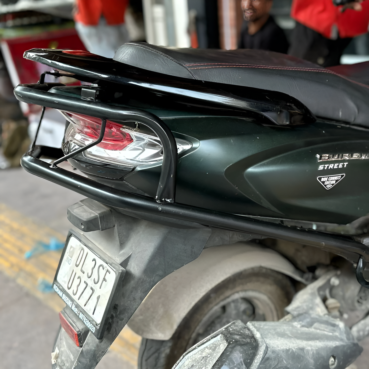 Moto Shopy Crashguard For Suzuki Burgman street 125 - Moto Shopy